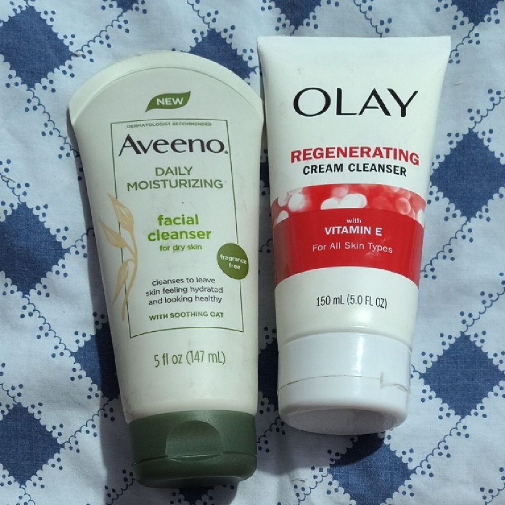 Daily Moisturizing Facial Cleanser Bundle